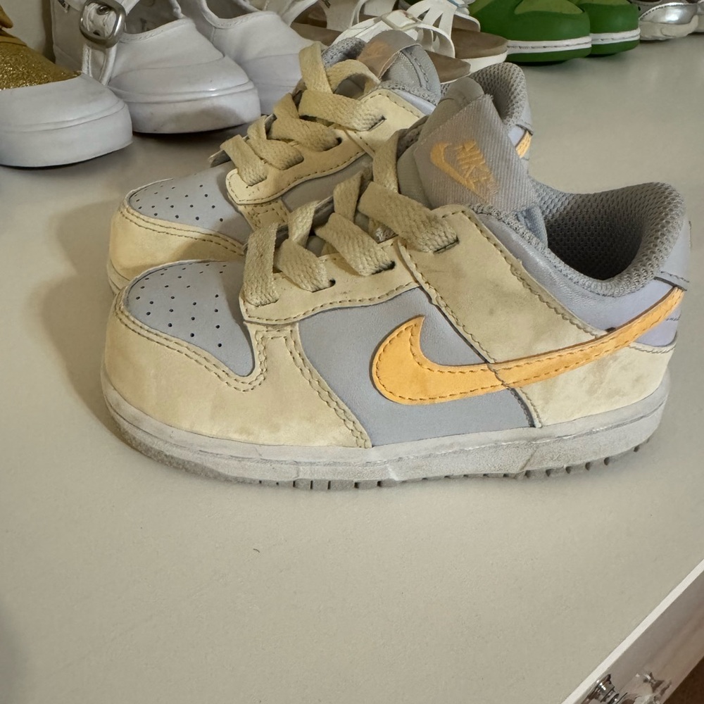 Nike Dunk low yellow and grey